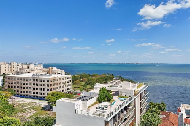 3581 E Glencoe St Unit 309, Miami, FL 33133 - exterior space