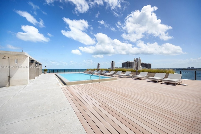 3581 E Glencoe St Unit 309, Miami, FL 33133 - community pool featuring fence