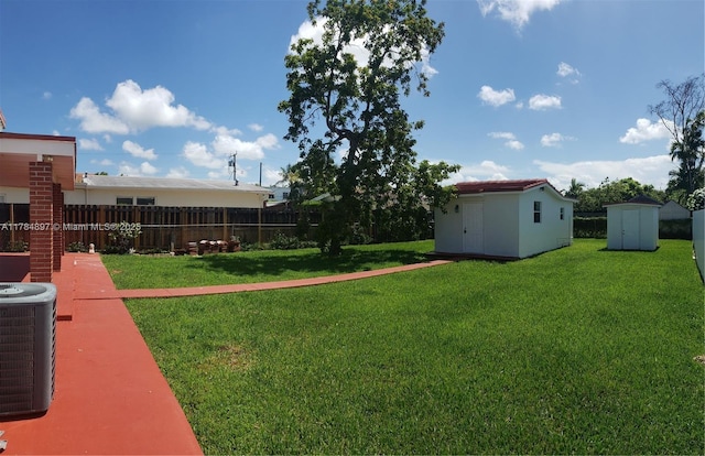 3130 SW 65th Ave, Miami, FL 33155 - view of yard featuring a storage unit
