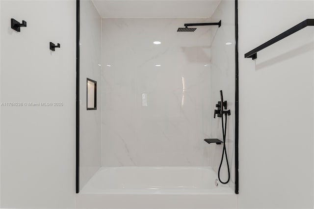15201 SW 87th Ct, Palmetto Bay, FL 33157 - full bath with washtub / shower combination