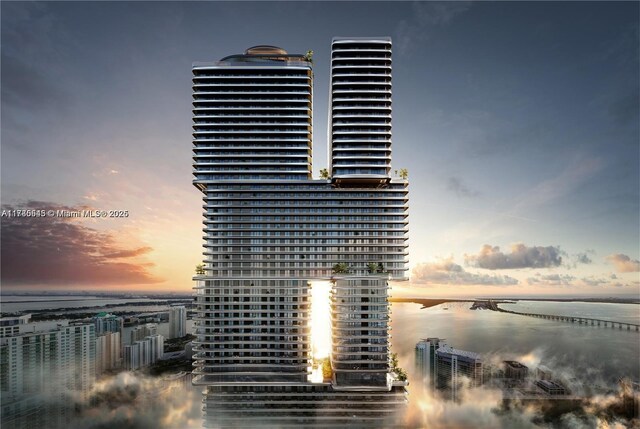 1133 SW 2nd Ave Unit 3217, Miami, FL 33130 - property view of water