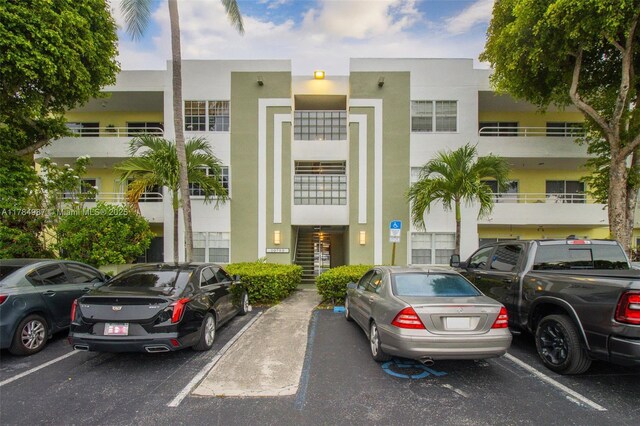 10795 SW 108th Ave Unit 103, Miami, FL 33176 - photo 2