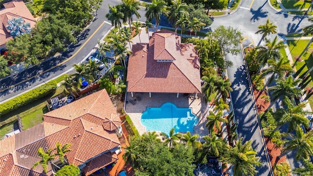 view from above of property featuring a pool