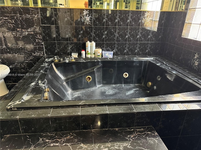 interior details with a jetted tub