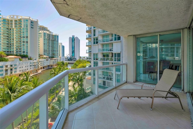 16500 Collins Ave Unit 656, Sunny Isles Beach, FL 33160 - balcony with a view of city