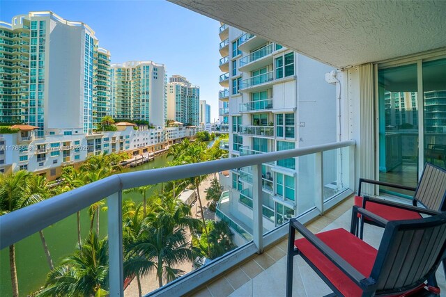16500 Collins Ave Unit 656, Sunny Isles Beach, FL 33160 - balcony with a view of city