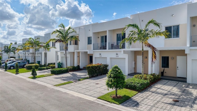 10240 NW 72nd Ter, Doral, FL 33178 - photo 3