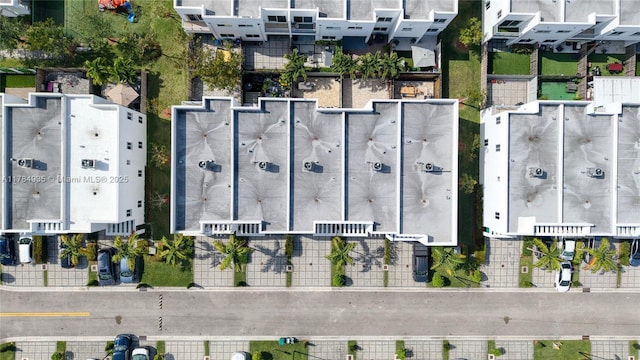 10240 NW 72nd Ter, Doral, FL 33178 - photo 4