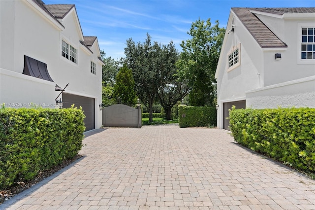 6320 Hancock Rd, Southwest Ranches, FL 33330 - view of road featuring a gate