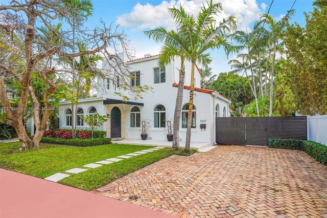 5237 La Gorce Dr, Miami Beach, FL 33140 - photo 52