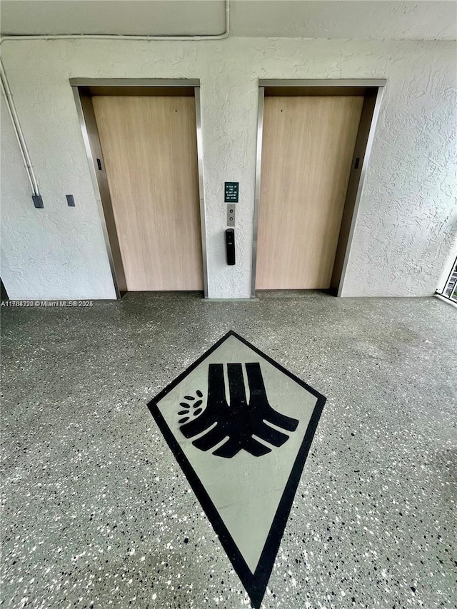 2334 S Cypress Bend Dr Unit 505, Pompano Beach, FL 33069 - entrance to property featuring elevator