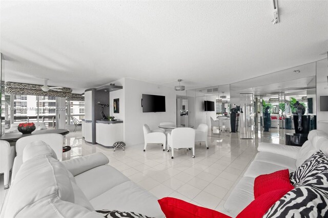 19101 NE 36th Ct Unit 807, Aventura, FL 33180 - photo 4