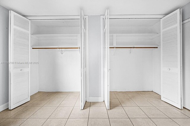 8451 NW 10th St, Pembroke Pines, FL 33024 - view of closet