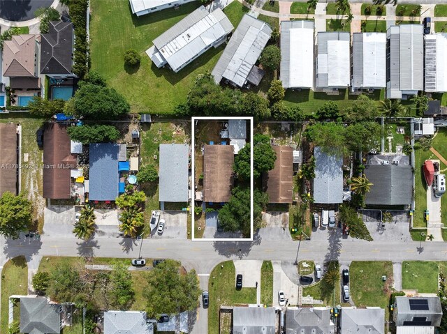 aerial view featuring a residential view