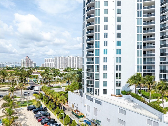 18911 Collins Ave Unit 405, Sunny Isles Beach, FL 33160 - view of property with a city view