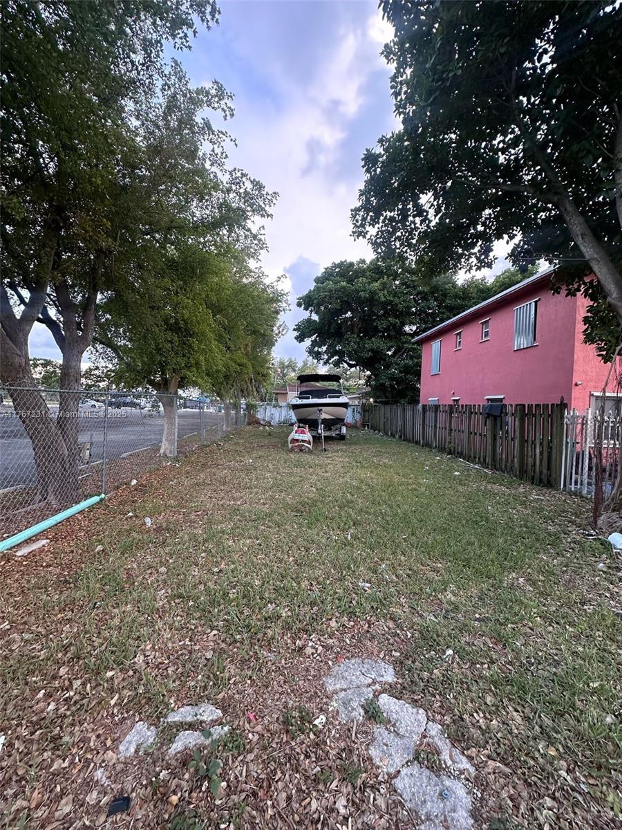2754 NW 46th St, Miami, FL 33142 - photo 1