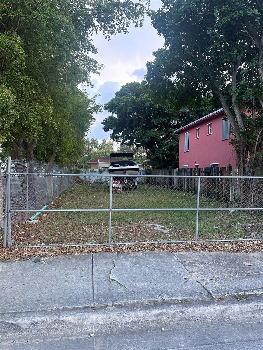2754 NW 46th St, Miami, FL 33142 - photo 2