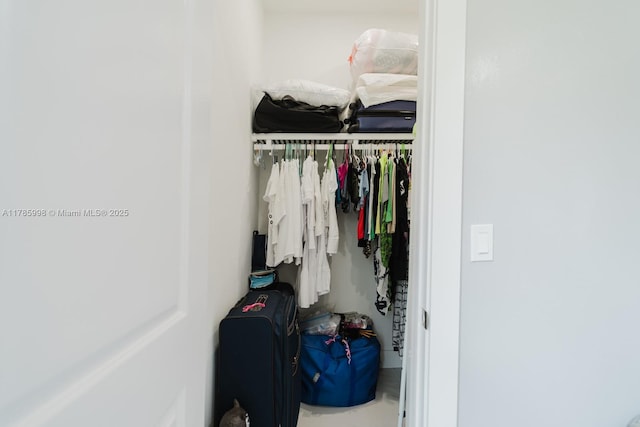 398 35th Ave NW, Naples, FL 34120 - view of closet