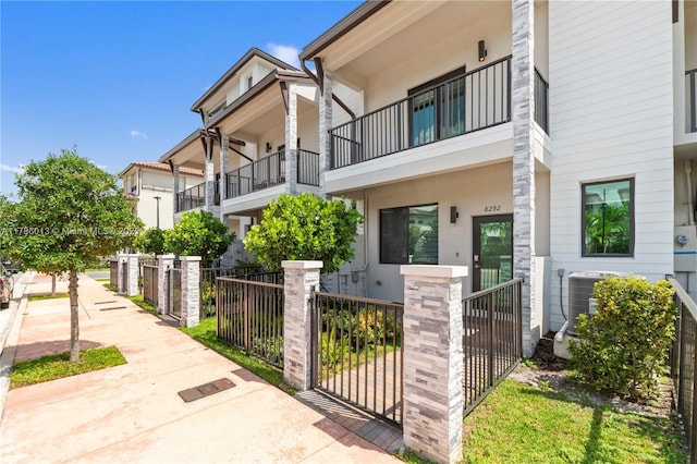 8292 NW 43rd St, Doral, FL 33166 - view of building exterior