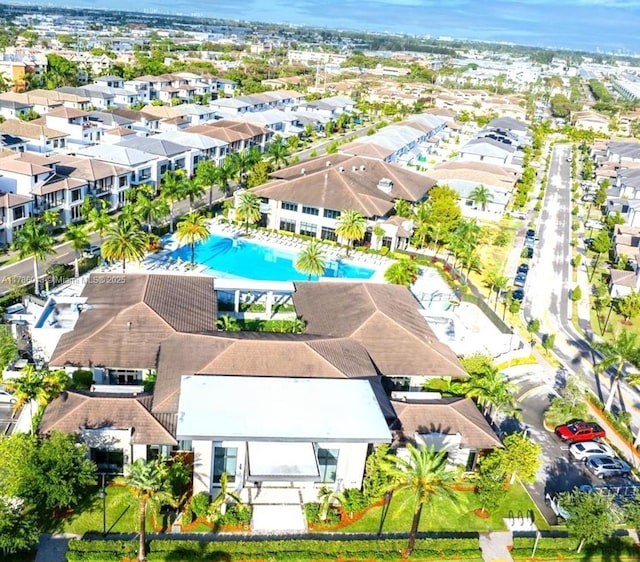 8292 NW 43rd St, Doral, FL 33166 - bird's eye view of a pool
