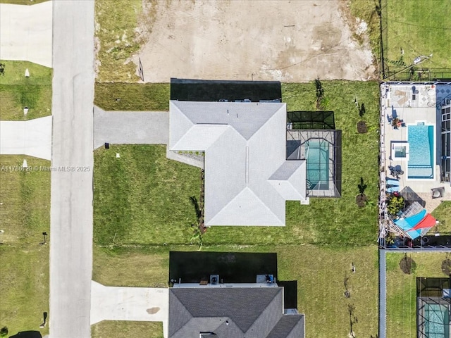 1909 NE 2nd Ave, Cape Coral, FL 33909 - drone / aerial view