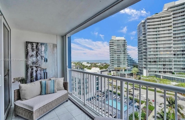 2200 NE 33rd Ave Unit 10F, Fort Lauderdale, FL 33305 - balcony featuring a city view