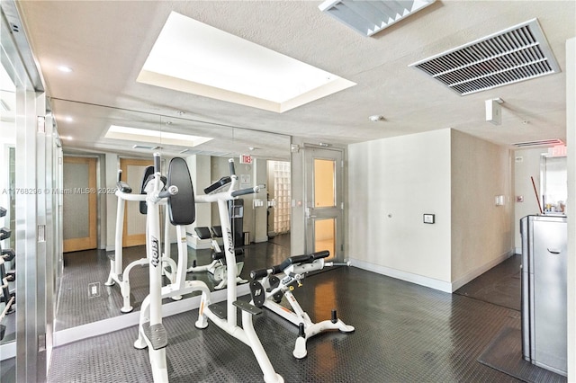 110 Washington Ave Unit 2307, Miami Beach, FL 33139 - exercise room with baseboards