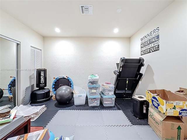 294 Las Brisas Cir, Sunrise, FL 33326 - misc room featuring recessed lighting