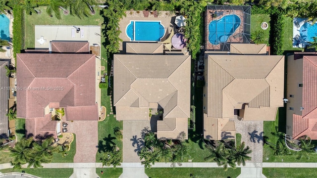 1454 Newhaven Point Ln, West Palm Beach, FL 33411 - aerial view of a pool area