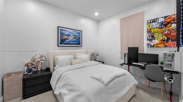 10603 NE 11th Ave, Miami Shores, FL 33138 - bedroom featuring recessed lighting and a desk