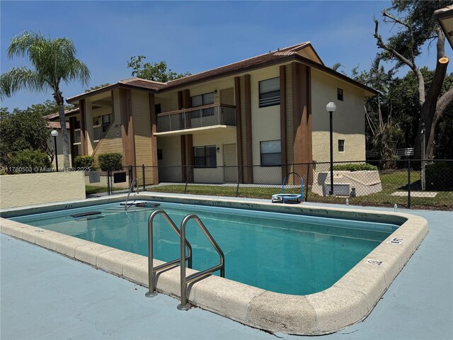 11329 Royal Palm Blvd Unit C-1, Coral Springs, FL 33065 - dining space featuring wood finished floors and baseboards