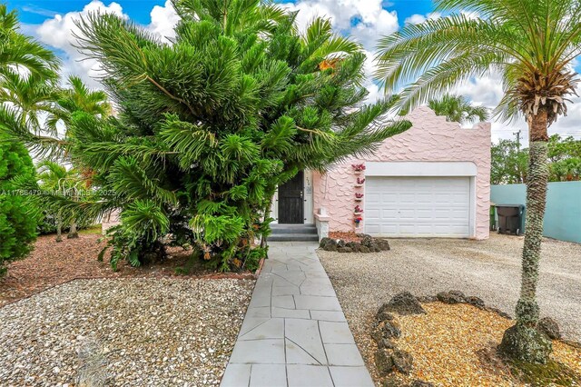 736 NE 126th St, North Miami, FL 33161