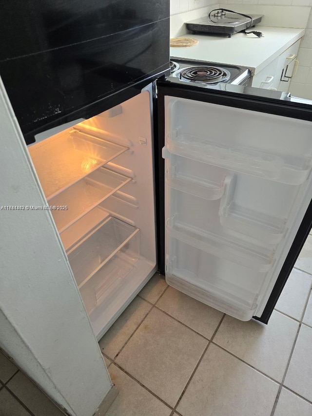 200 76th St Unit 57, Miami Beach, FL 33141 - kitchen view