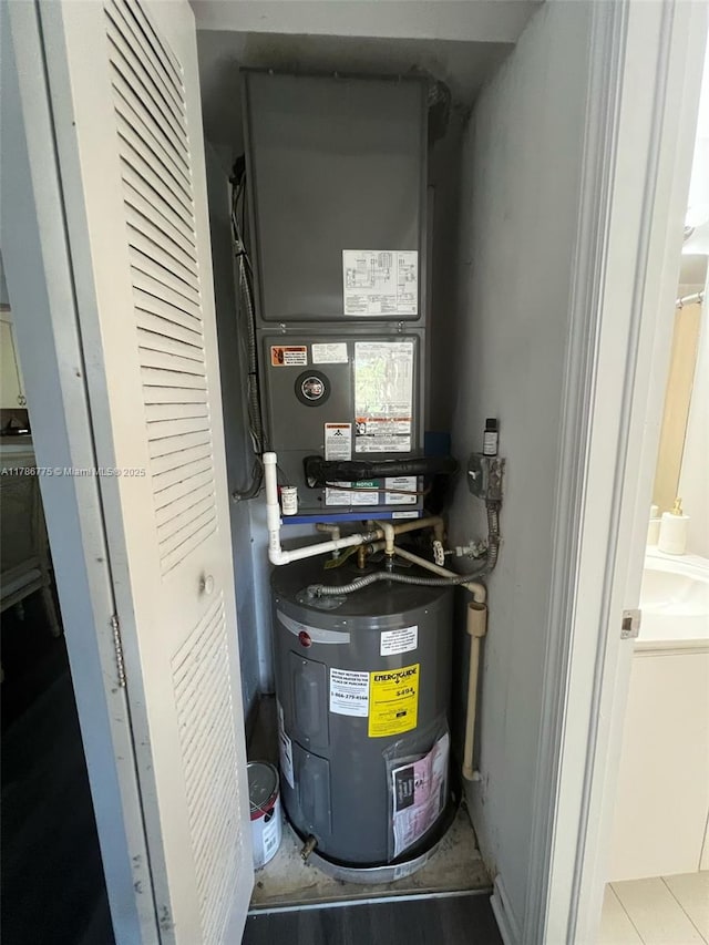 22701 SW 88th Pl Unit 203-9, Cutler Bay, FL 33190 - view of utility room