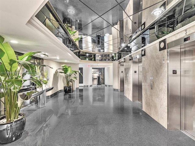 20191 E Country Club Dr Unit 311, Aventura, FL 33180 - view of common area