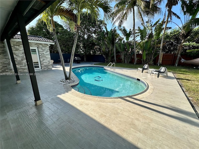 5424 Garfield St, Hollywood, FL 33021 - view of pool with a patio, a fenced backyard, and a fenced in pool