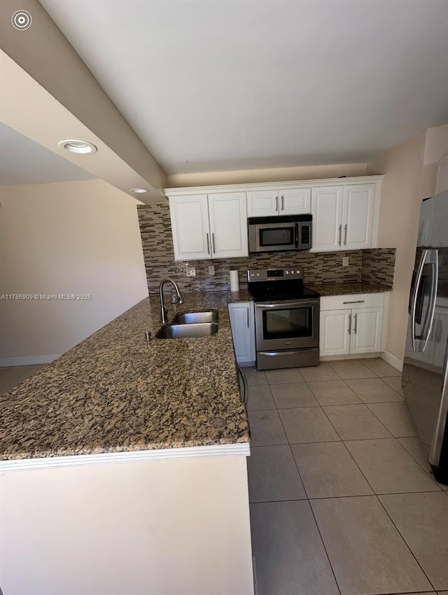 8353 Trent Ct Unit A, Boca Raton, FL 33433 - photo 12