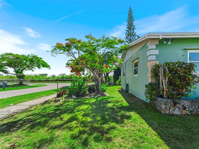 22534 SW 114th Pl, Miami, FL 33170 - view of grassy yard