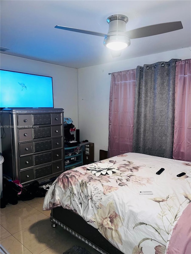4335 NW 4th Ave, Deerfield Beach, FL 33064 - view of tiled bedroom