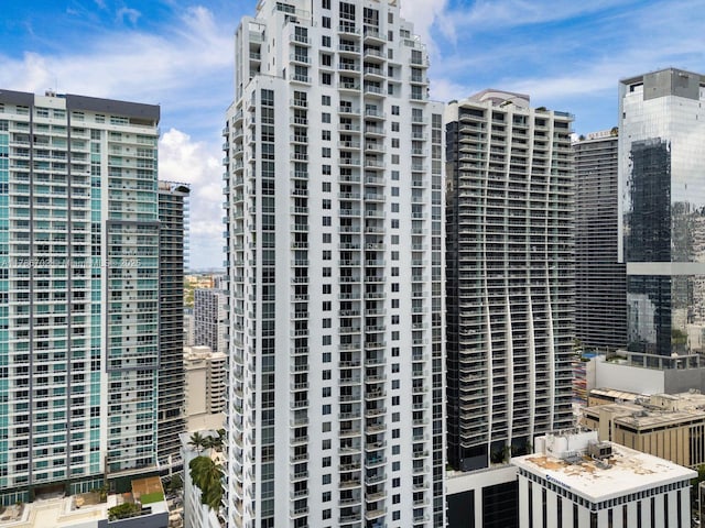 1060 Brickell Ave Unit 3003, Miami, FL 33131 - photo 26