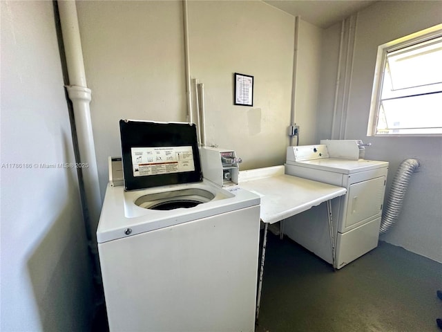 1001 Hillcrest Ct Unit 306, Hollywood, FL 33021 - clothes washing area featuring washing machine and dryer and laundry area