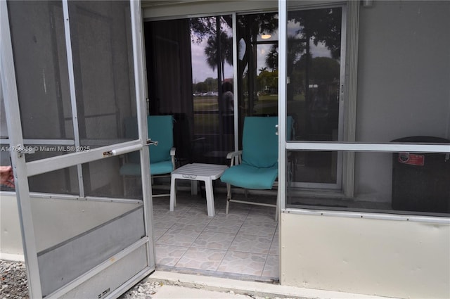 700 SW 128th Ave Unit 106C, Pembroke Pines, FL 33027 - view of sunroom / solarium