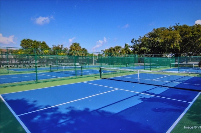 700 SW 128th Ave Unit 106C, Pembroke Pines, FL 33027 - view of tennis court