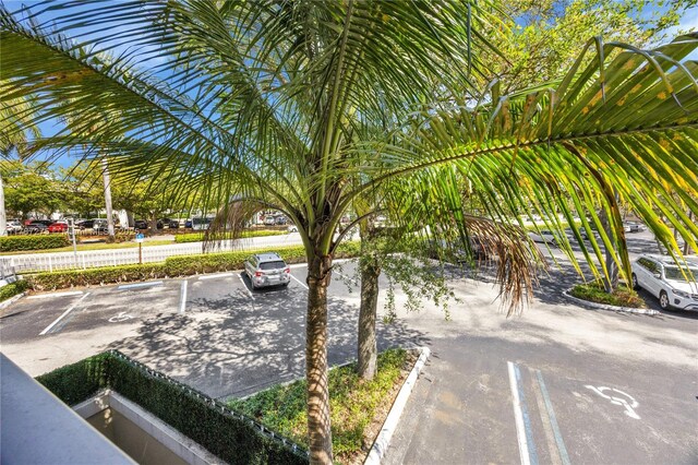 1280 S Alhambra Cir Unit 1207, Coral Gables, FL 33146 - view of uncovered parking lot
