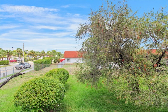 301 NW 109th Ave Unit 201, Miami, FL 33172 - view of yard with fence
