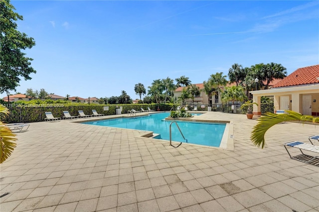 3460 N Pinewalk Dr N Unit 321, Margate, FL 33063 - community pool featuring a patio