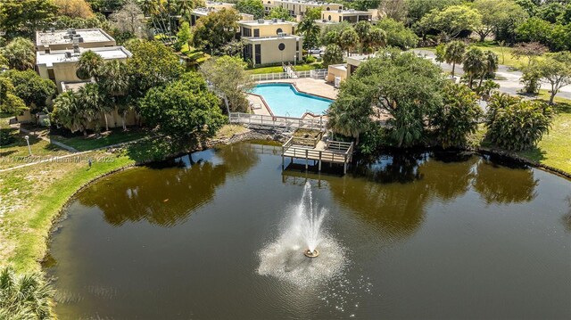 2801 SW 87th Ave Unit 1006, Davie, FL 33328 - aerial view of a pool and a large body of water