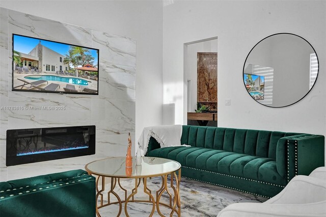 1430 NW 114th Ave, Plantation, FL 33323 - living area featuring a high end fireplace
