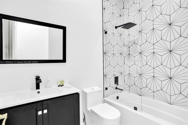 3152 SW 147th Ave, Davie, FL 33330 - bathroom featuring toilet, vanity, and bathing tub / shower combination