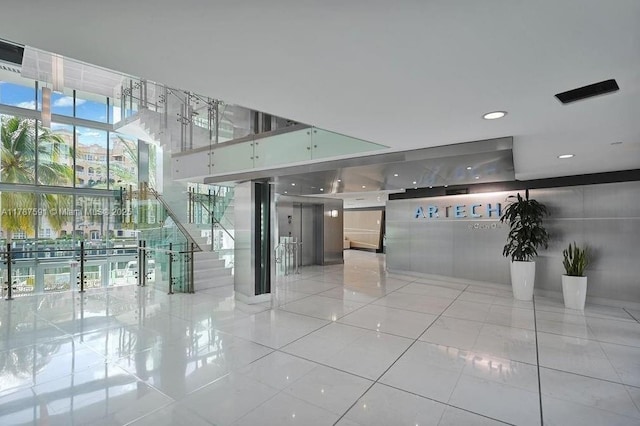 2950 NE 188th St Unit 501, Aventura, FL 33180 - common area featuring recessed lighting